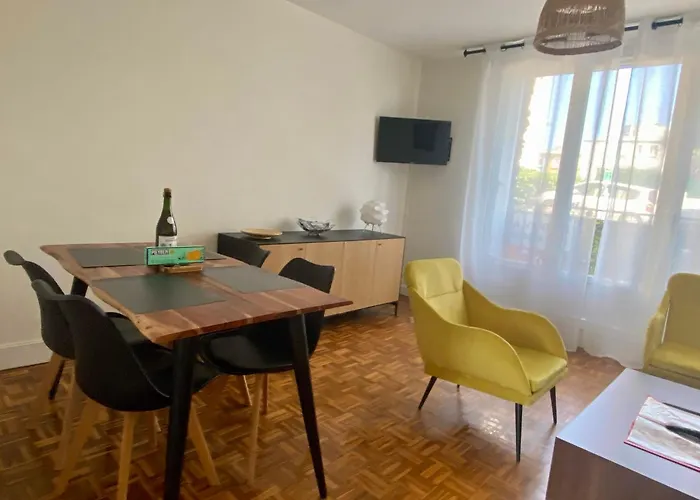 Apartman Beau T3 Proche Du Centre, 2 Ch, 3 Lits *